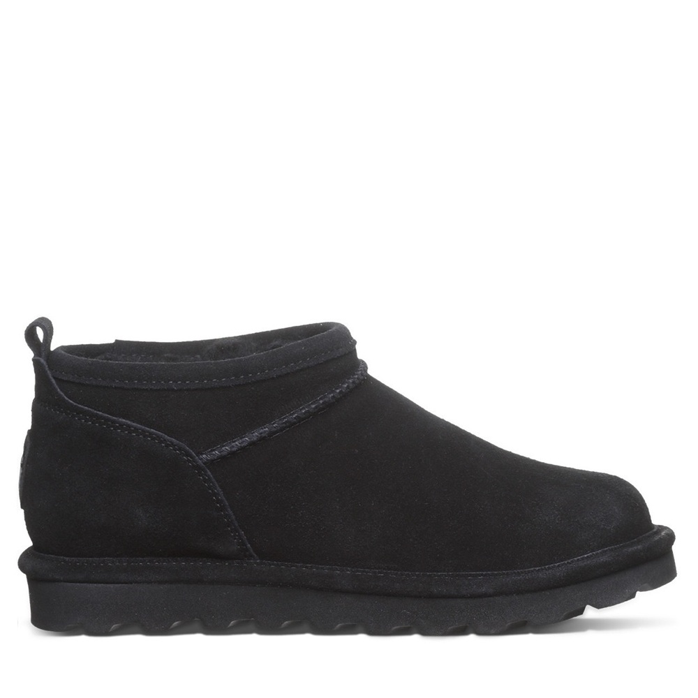 BearPaw Super Shorty Booties in Black, NWT, Size 9